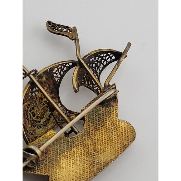 Vintage Portuguese Filigree Ship Brooch Enamel Cross Sails Nautical Pin - Picture 9 of 11